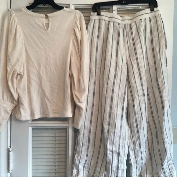 Madewell Wide Leg Striped Cotton-Linen Pants in Cream and Navy - Picture 2 of 2